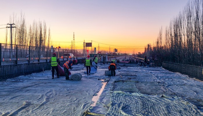 【“三抓三促”行動(dòng) ? 項(xiàng)目建設(shè)】生態(tài)潤(rùn)澤川公司、河西生態(tài)公司在酒泉項(xiàng)目掀起冬季施工“攻堅(jiān)戰(zhàn)”