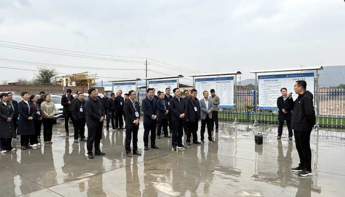 臨洮縣委副書記李清元、縣政協(xié)主席黎輝一行調(diào)研臨洮國家現(xiàn)代農(nóng)業(yè)產(chǎn)業(yè)園智慧農(nóng)業(yè)示范園建設(shè)項目
